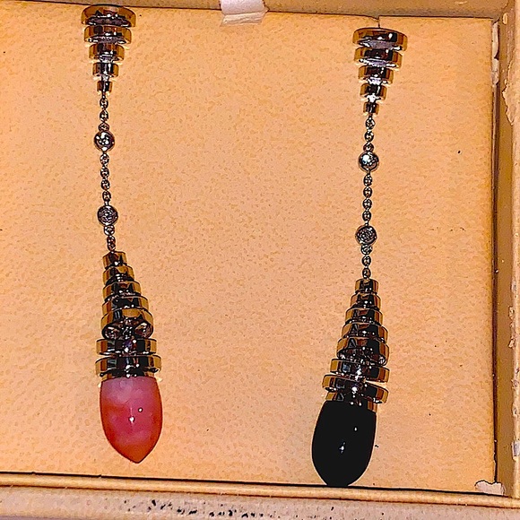 Xtra pics 18K Avakian Pink Opal & Onyx Earrings - Picture 5 of 16